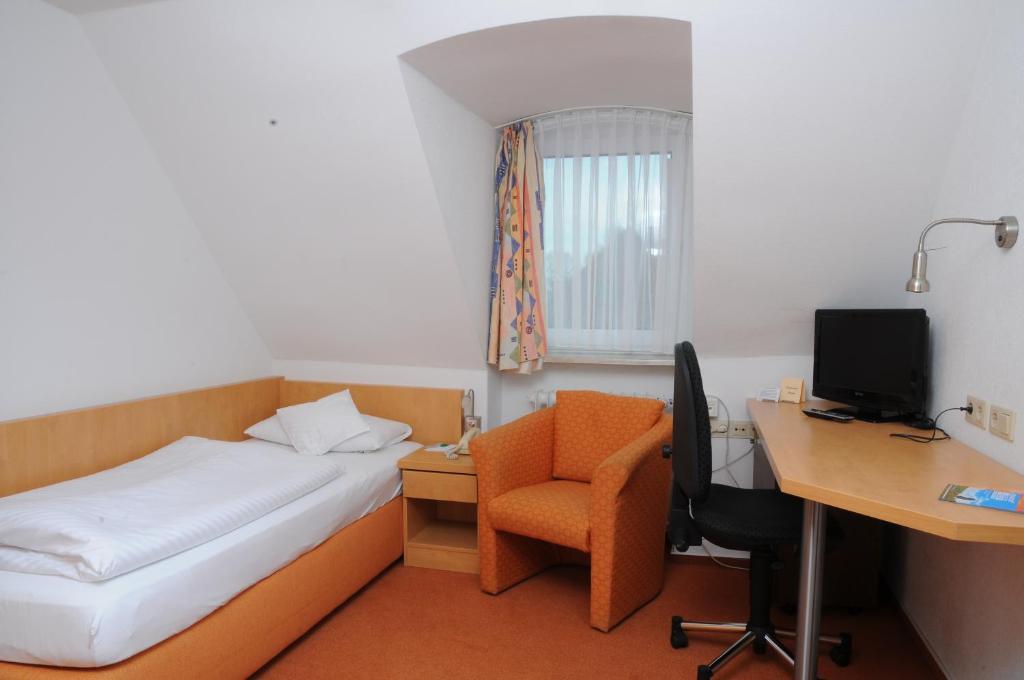 Hotel Hubertus Hanover Room photo